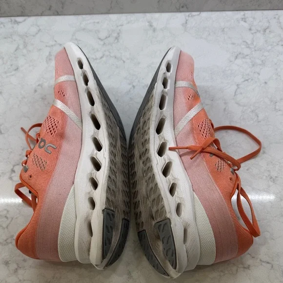 On Running Women's Coral Athletic Shoes, Size 10.5 - Picture 8 of 10